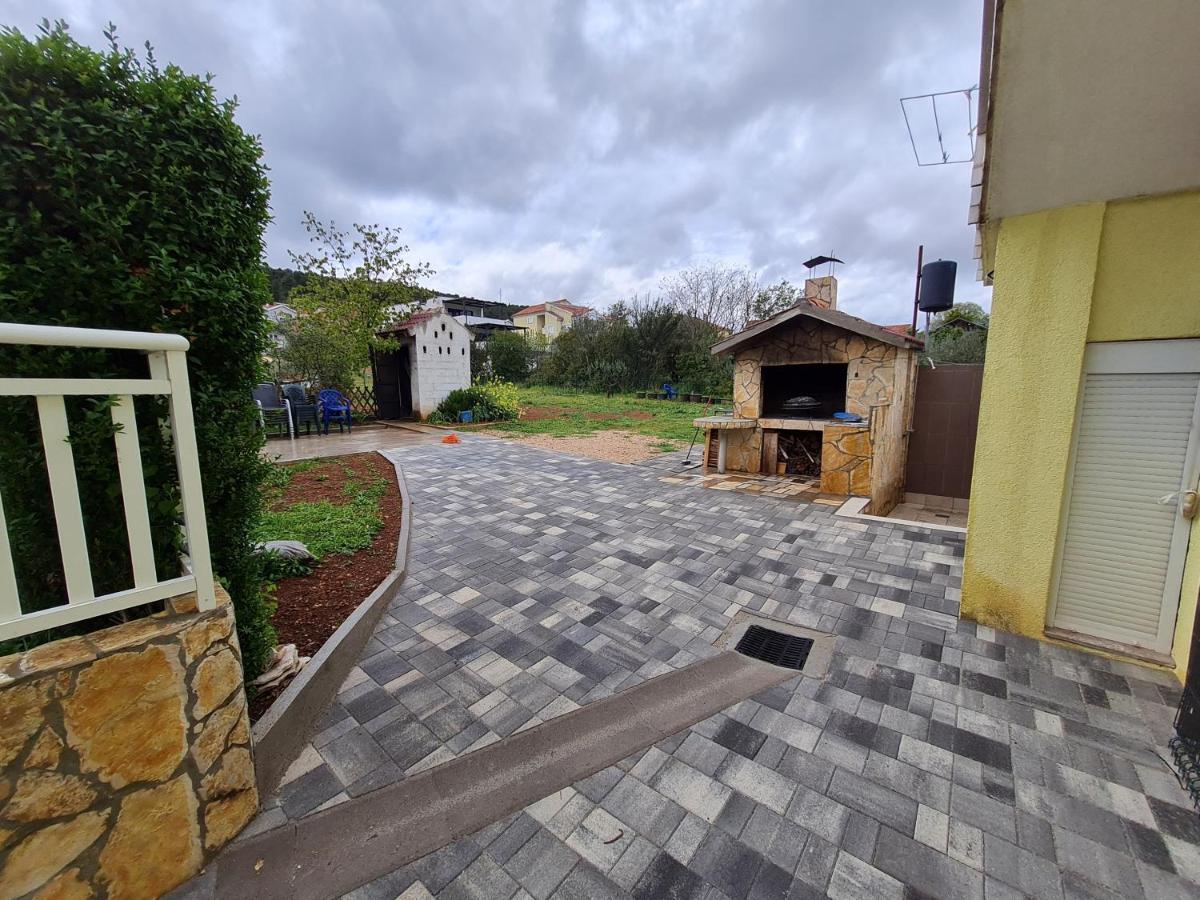Apartments Bosnjak ชิเบนิก ภายนอก รูปภาพ