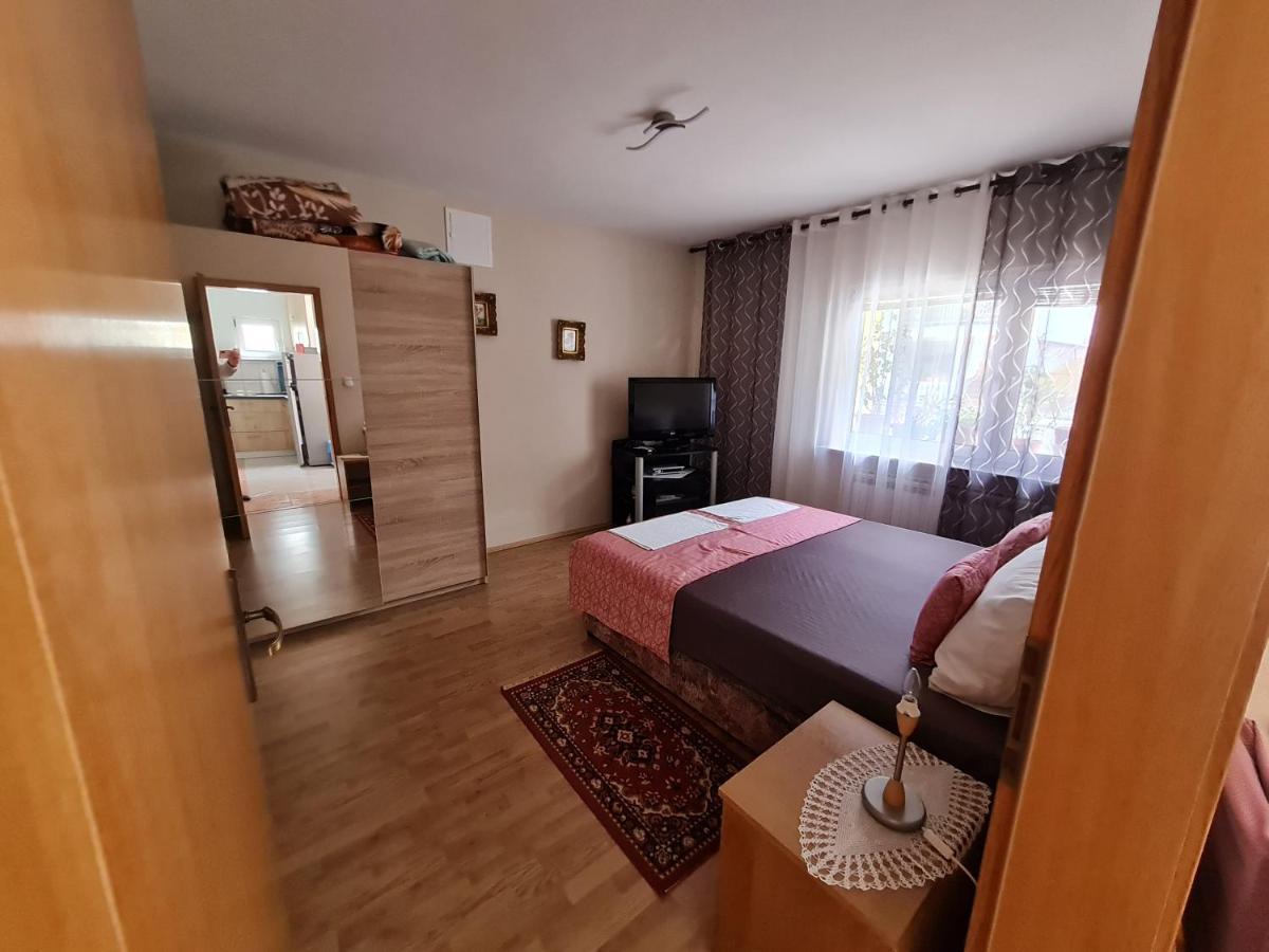 Apartments Bosnjak ชิเบนิก ภายนอก รูปภาพ
