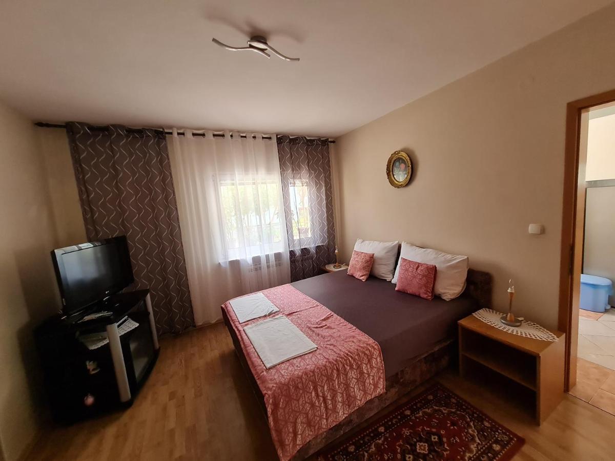 Apartments Bosnjak ชิเบนิก ภายนอก รูปภาพ