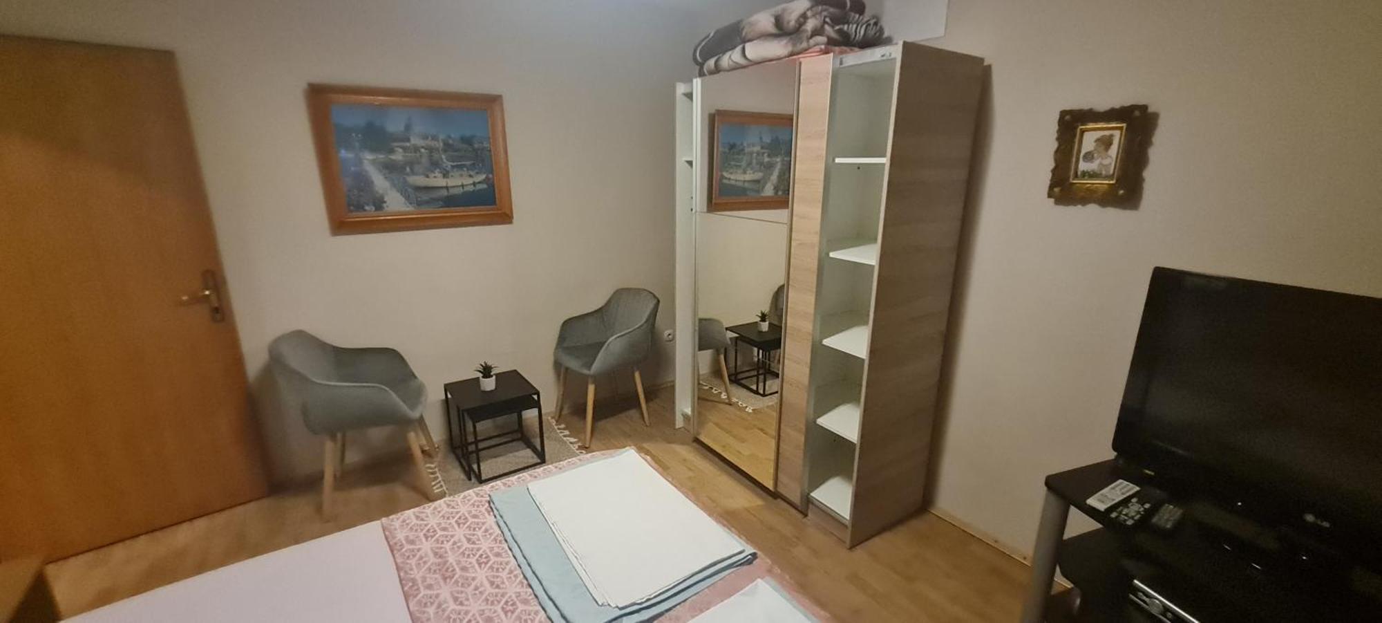 Apartments Bosnjak ชิเบนิก ห้อง รูปภาพ