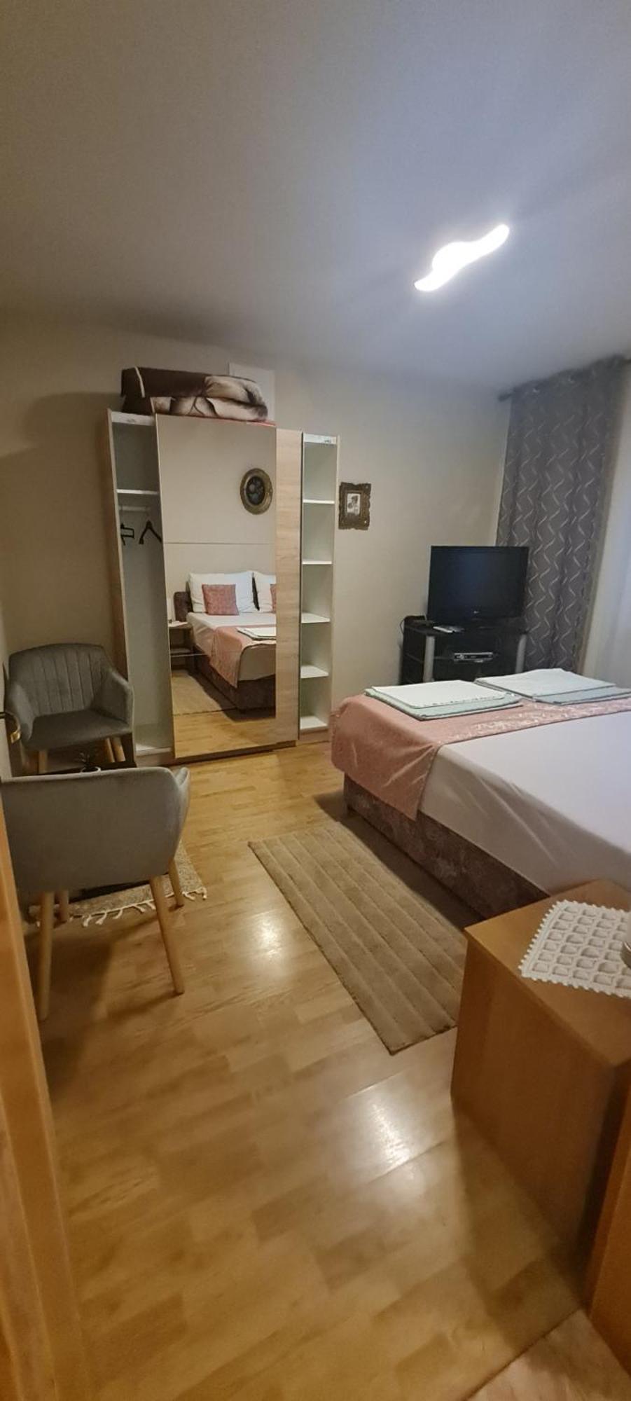 Apartments Bosnjak ชิเบนิก ห้อง รูปภาพ